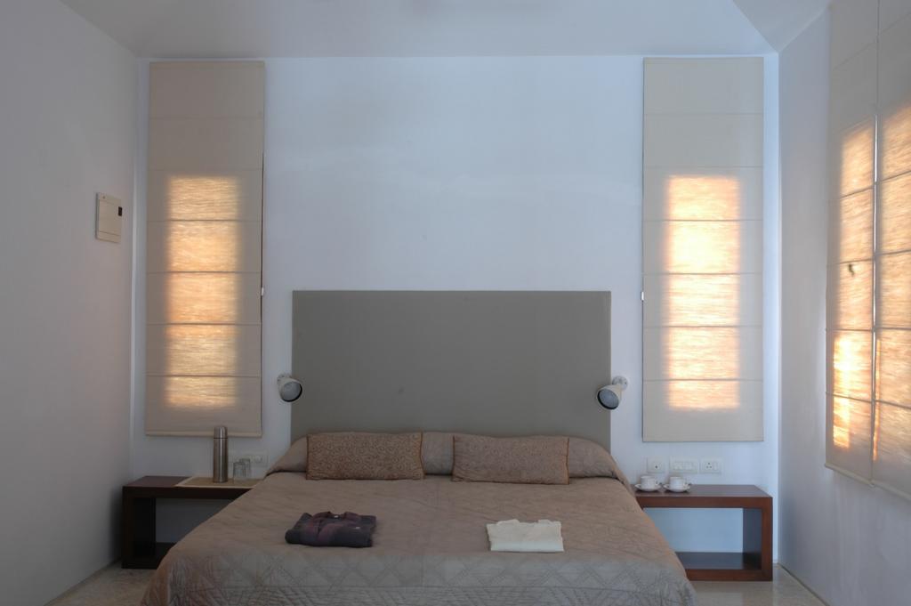 Hotel Shreyas Retreat Nelamangala Zimmer foto