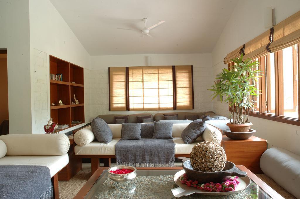 Hotel Shreyas Retreat Nelamangala Zimmer foto
